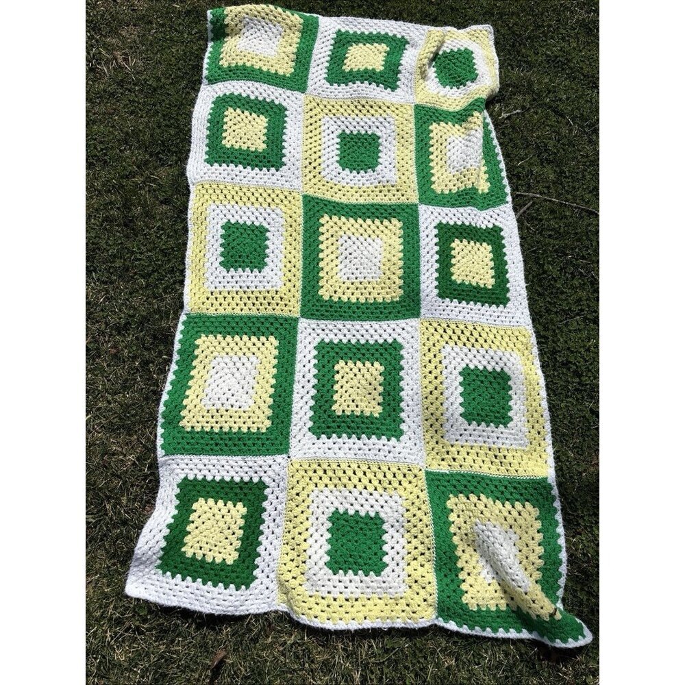 Vintage Crocheted Granny Square Afghan White Green Yellow 38x70”